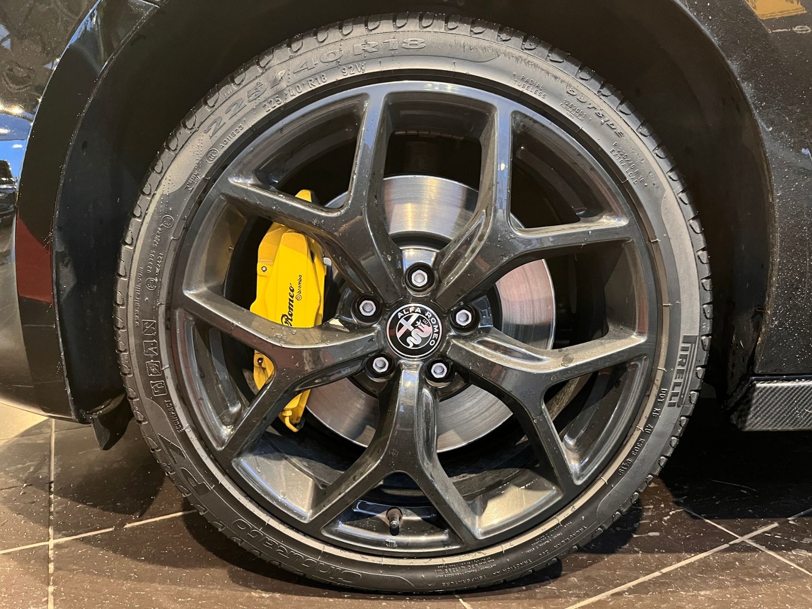 Fahrzeugabbildung Alfa Romeo Giulietta Speciale  Veloce KLIMA XENON NAVI ALU