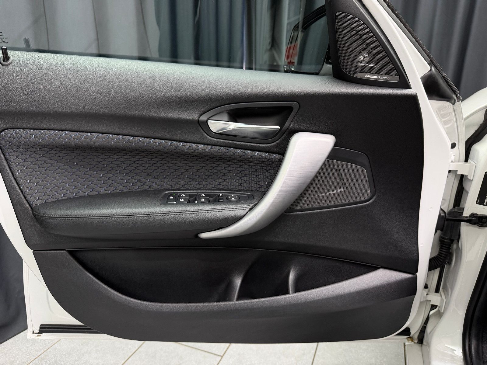 Fahrzeugabbildung BMW M140i xDrive Special Edition|M-PERFORMANCE|1.HD