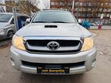 Toyota Hilux Double Cab*4x4*Klima*66000 Km*AHK*Sitzh - Toyota Hilux: Allradantrieb
