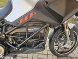 Zero Gepflegte DSR/X ZF17.3 mit Extras - Offers
