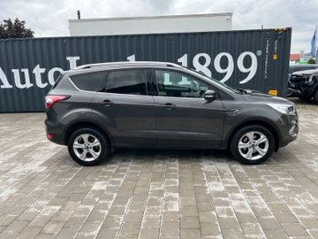 Ford Kuga - 3