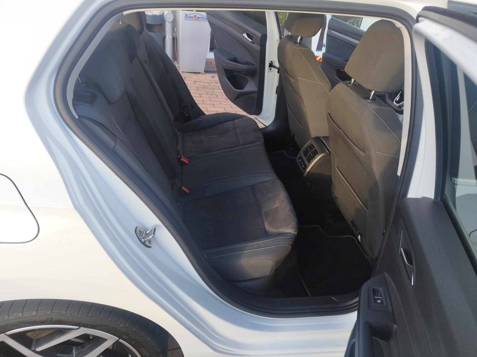 Volkswagen Golf VIII Lim. Style, миниатюра 21