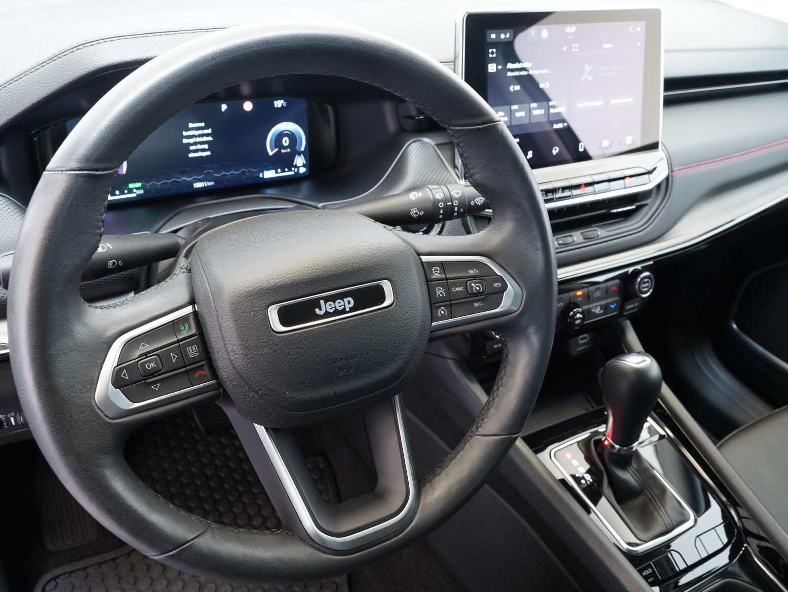 Fahrzeugabbildung Jeep Compass 1.5 MultiAir Mild Hybrid High Altitude