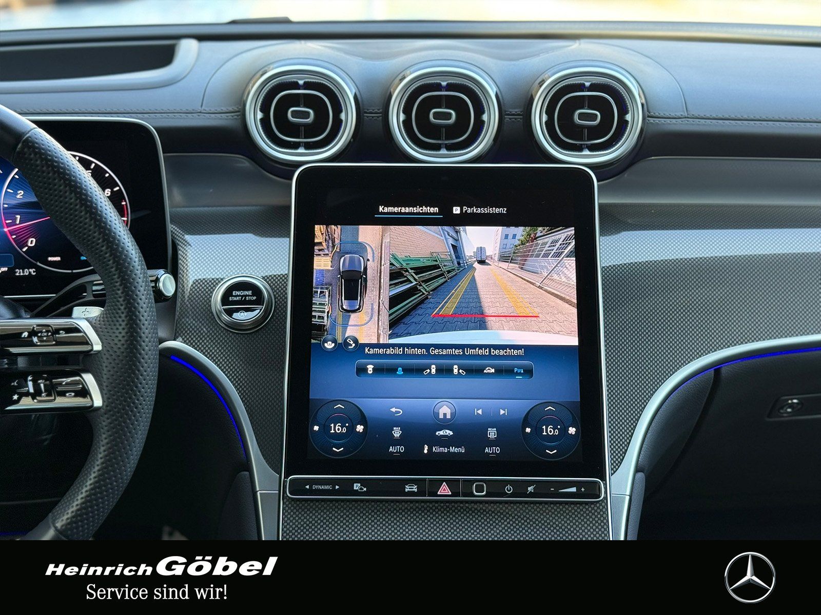Fahrzeugabbildung Mercedes-Benz GLC 300 AMG*FULL*HEAD-UP*BURMESTER*AHK*SITZKLIMA