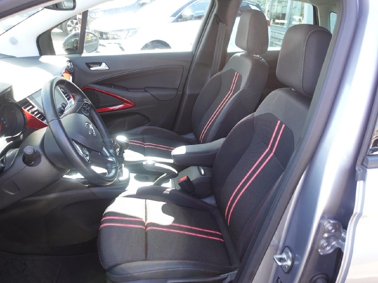 Fahrzeugabbildung Opel Crossland 1,2 GS Line