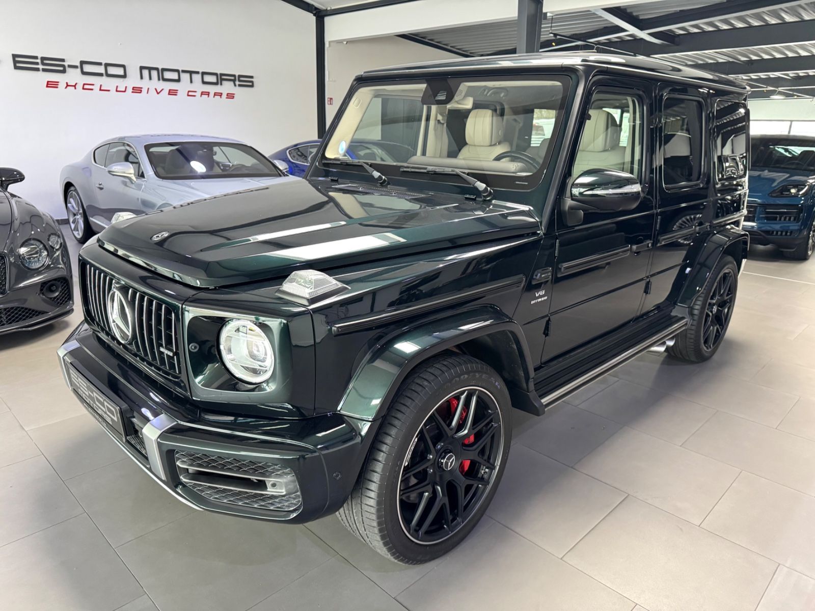 MERCEDES-BENZ G 63 AMG EXKLUSIV SUPERIOR BURMESTER MASSAGE 22"