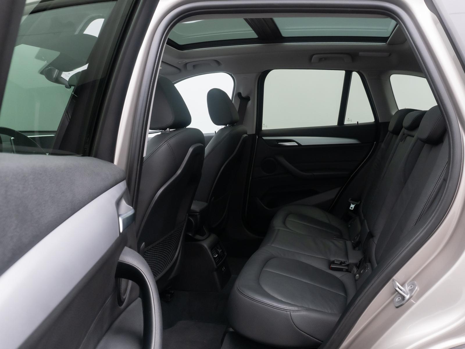 BMW X1 xD18d Panorama Kamera DAB HiFi MSport Leder, миниатюра 25