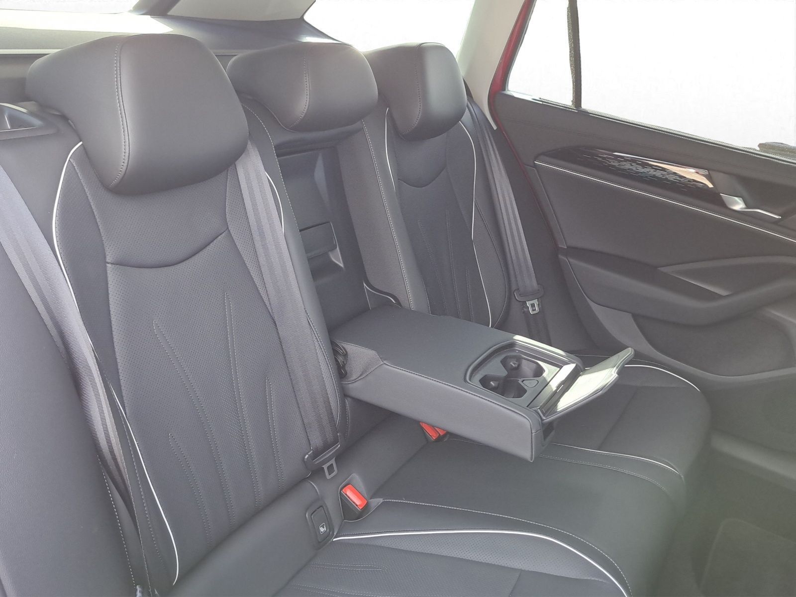 Volkswagen Passat Variant - Bild 19