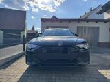 Audi A6 40 TDI quattro Avant SHZ/AHK/8-fach bereift - Audi A6: Kombi, 4f