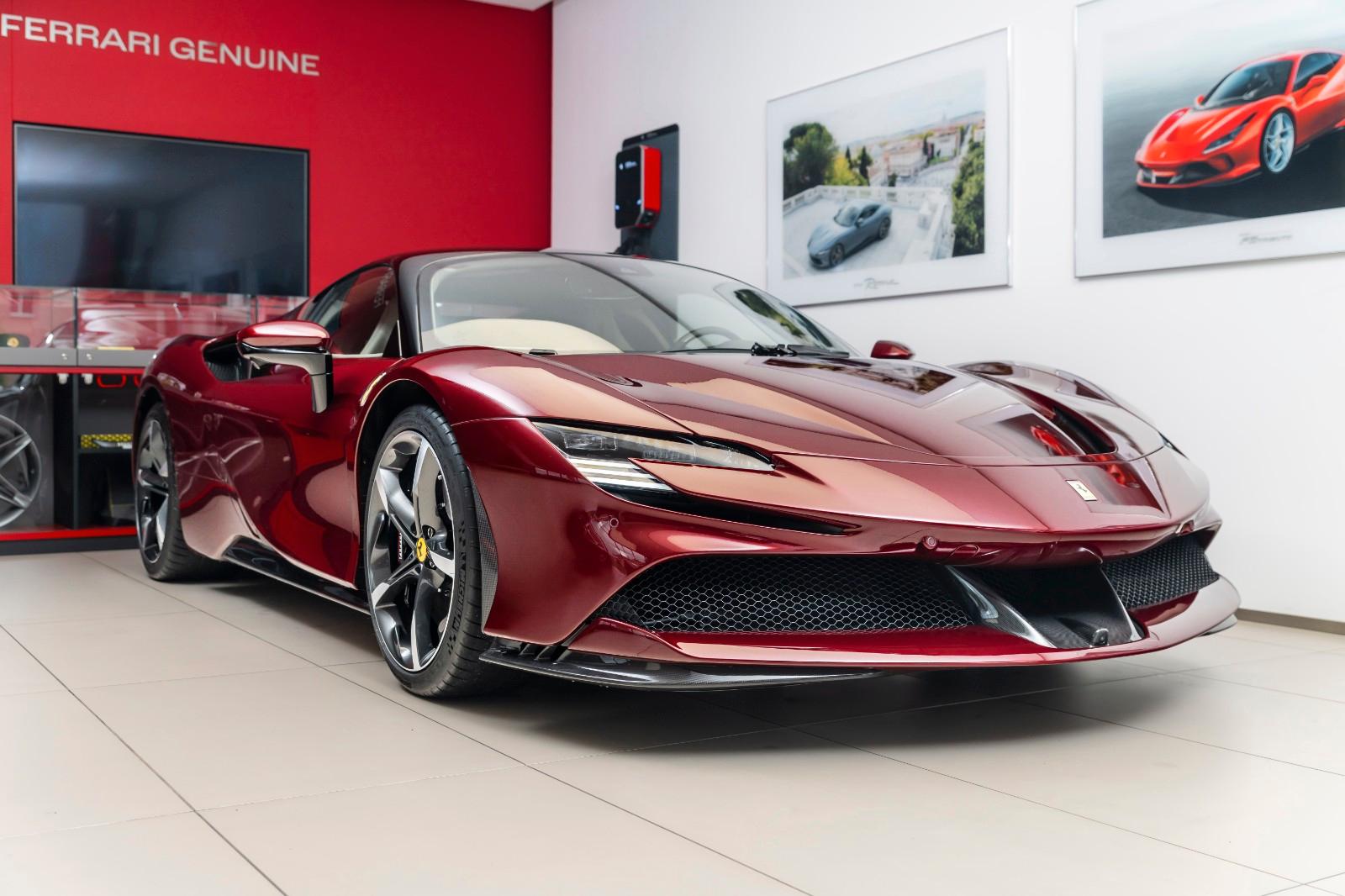 Ferrari SF90 Stradale
