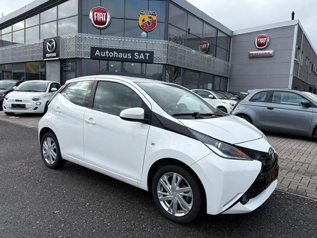 Toyota Aygo AYGO x-play touch
