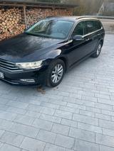 Volkswagen VW Passat 2024 - Volkswagen Passat in Bonn