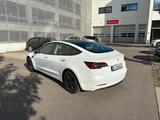 Tesla Model 3  *NEUWERTIG* TOP ZUSTAND - Tesla Model 3 in Stuttgart