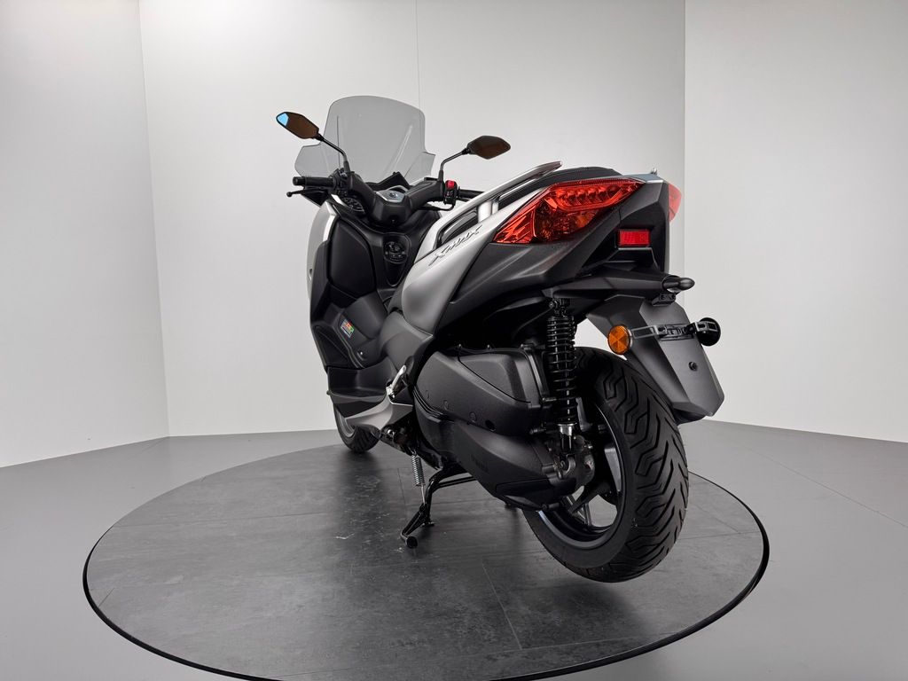 Fahrzeugabbildung Yamaha XMAX 300 *SERVICE NEU *WENIG KILOMETER
