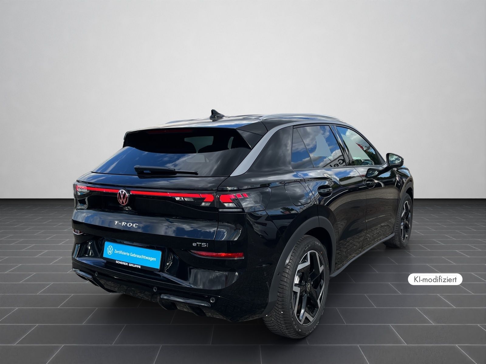 Volkswagen T-Roc 1.5 TSI R-Line DSG AHK LED RFK ACC foto 2