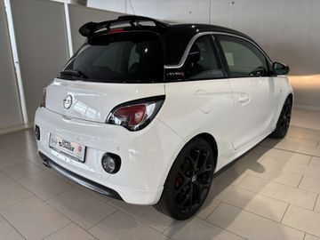 Fotografie des Opel Adam 1.4 Turbo S