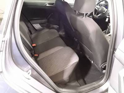 Fahrzeugabbildung Volkswagen Polo VI 1.0TSI Move LED+NAVI+APP-CONN+SITZHZ+++
