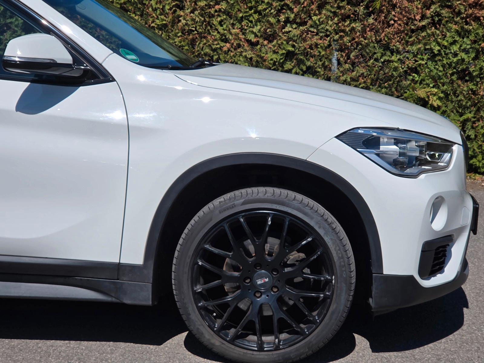 BMW X1 XDRIVE 18D 150CH - BVA - SHADOW LINE - LED - 2EME MAIN - HISTORIQUE ENTRETIEN COMPLET
