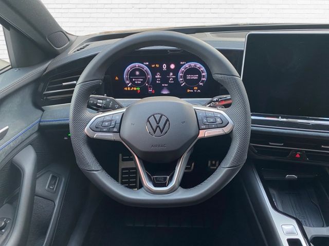 Fahrzeugabbildung Volkswagen Passat R-Line 2,0 l TDI SCR 110 kW (150 PS) 7-Ga