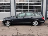 Mercedes-Benz C 180 CGI T Avantgarde 7G/NAVI/AHK/PDC/17"/TEMP - Mercedes-Benz Kombi aus dem Jahr 2011