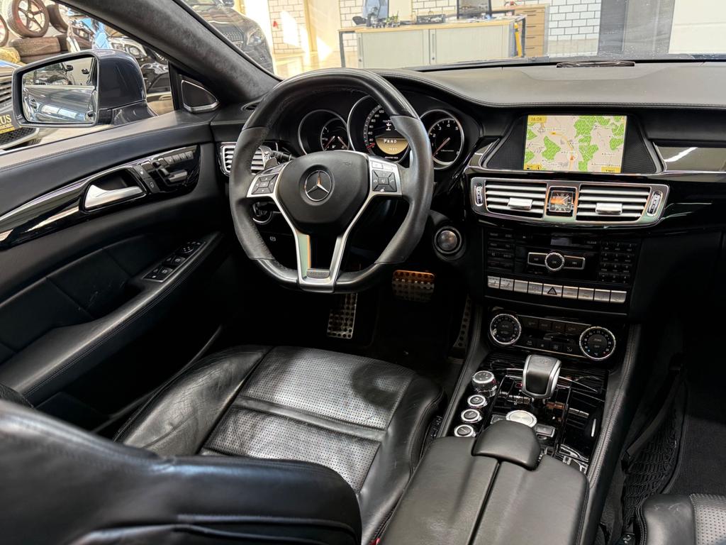 Mercedes-Benz CLS 63 AMG