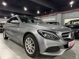 Mercedes-Benz C 250 BlueTec d DISTR/AUT/NAVI/LEDER/LED/AHK - Mercedes-Benz C 250 in Dortmund