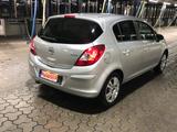 Opel Corsa D Satellite 1.2 4Zylinder 70 PS 2. Hand - Opel Corsa aus 2011: 1.2