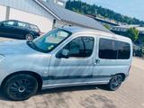 Peugeot Partner - gebrauchte Peugeot Partner aus dem Jahr 2004