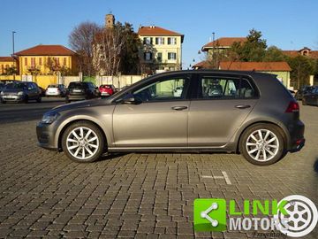 Volkswagen Golf - 5