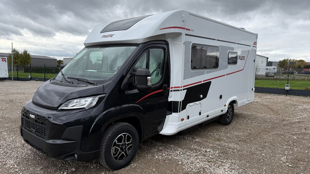 690D Évidence*Autom*2026*4 Schlafplätze kaufen in kassel