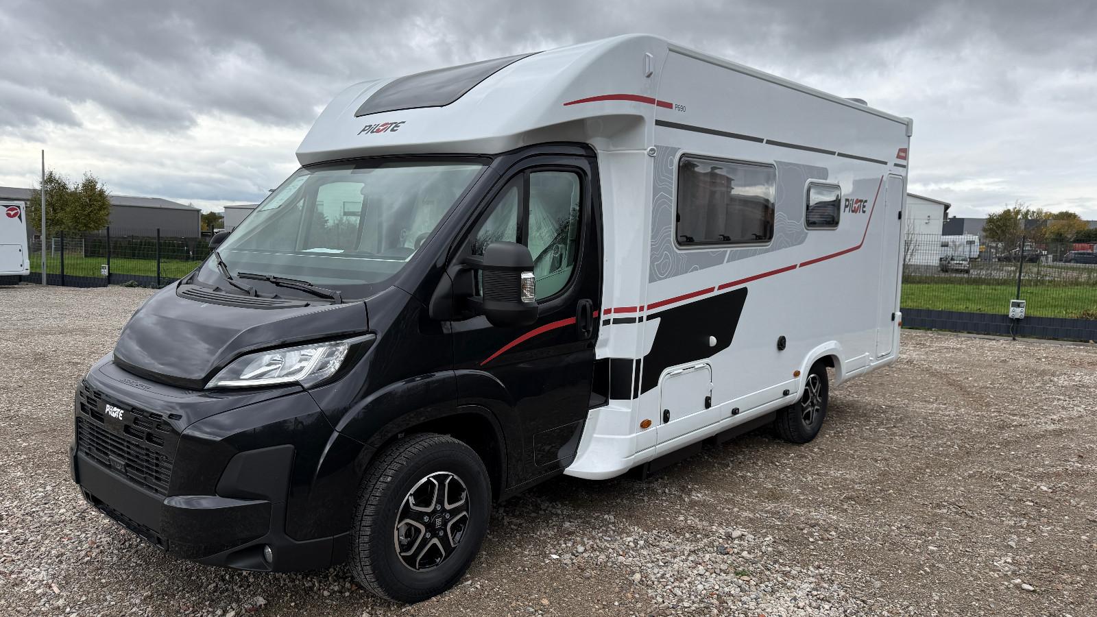 Pilote 690D Évidence*Autom*2026*4 Schlafplätze