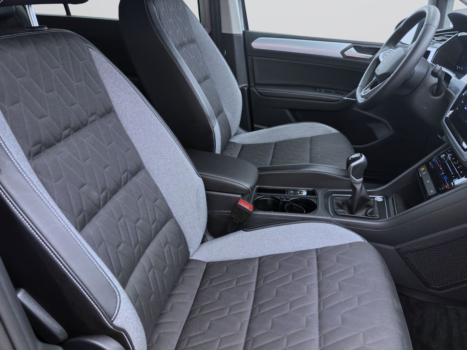 Volkswagen Touran - Bild 17