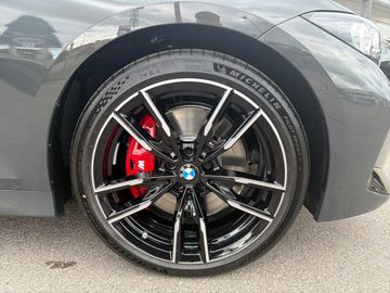 BMW M340i xDrive Touring Sportpaket Head-Up HK HiFi