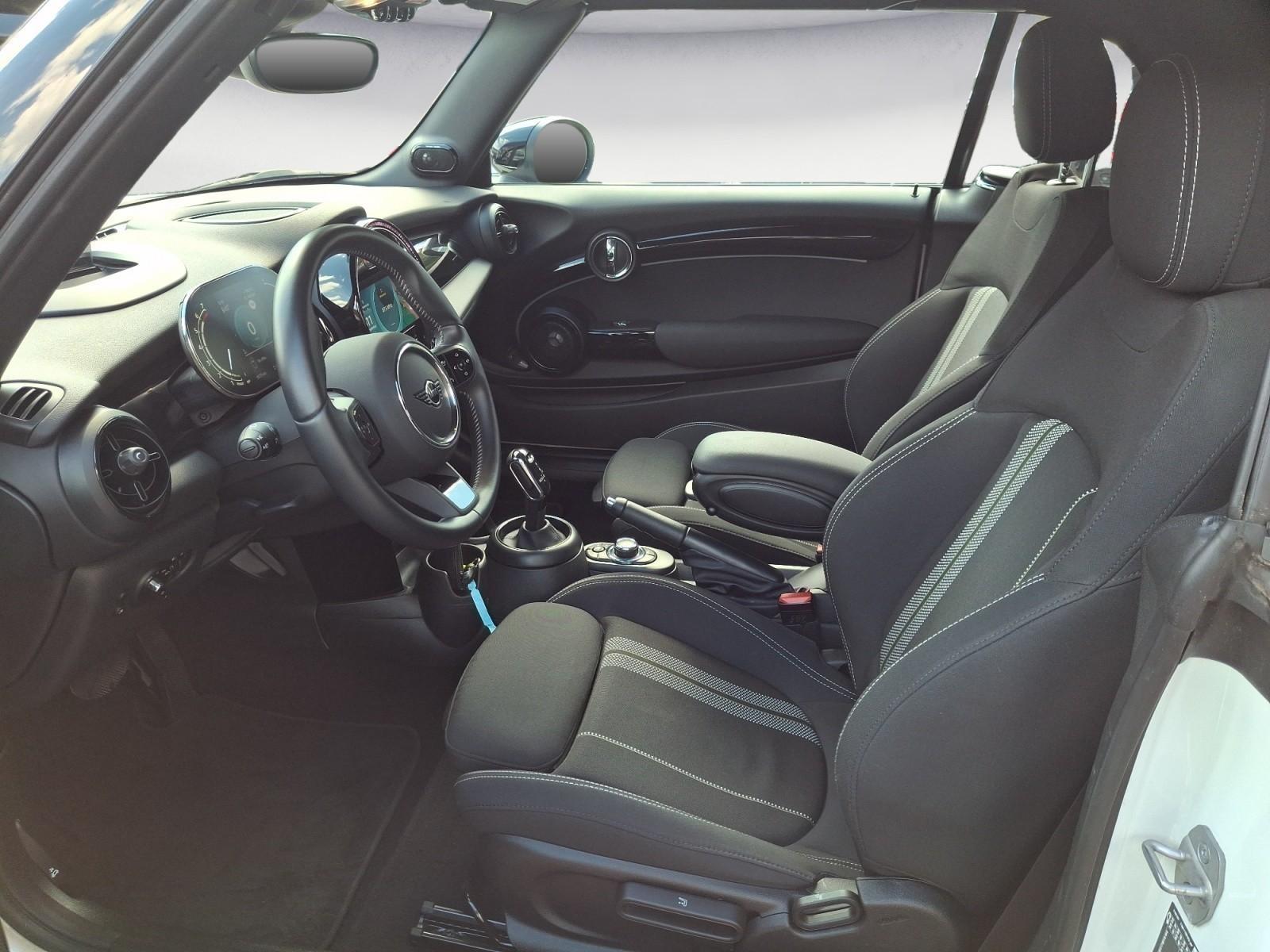 MINI Cooper S Cabrio Classic Trim Steptronic Kamera S