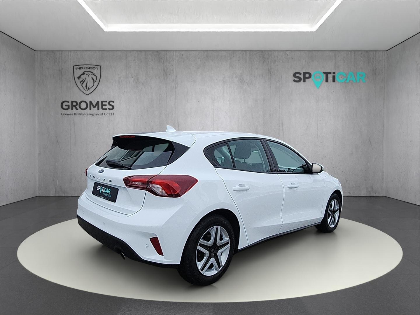 Ford Focus Cool & Connect 1,5 EcoBlue  NAVI* SHZ* Coo