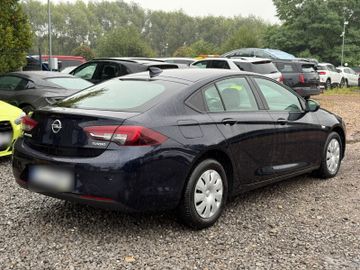 Opel Insignia - 12