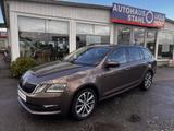 Skoda Octavia Combi 2.0 TSI 4x4 DSG Soleil - Skoda Octavia mit Benzin-Antrieb: Allradantrieb, Kombi, € 4, 2.0