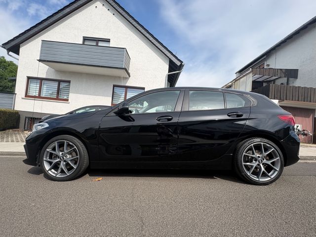 BMW 118i Advantage Advantage