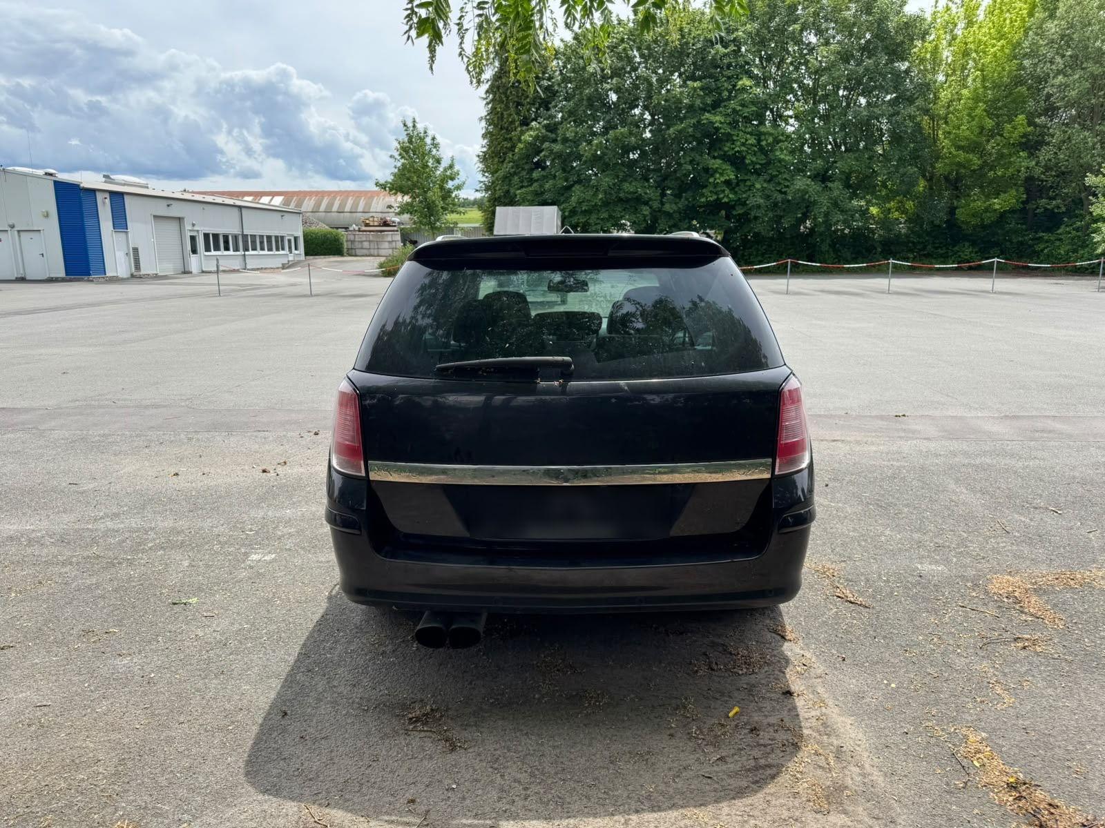 Opel Astra 2007 — двигун