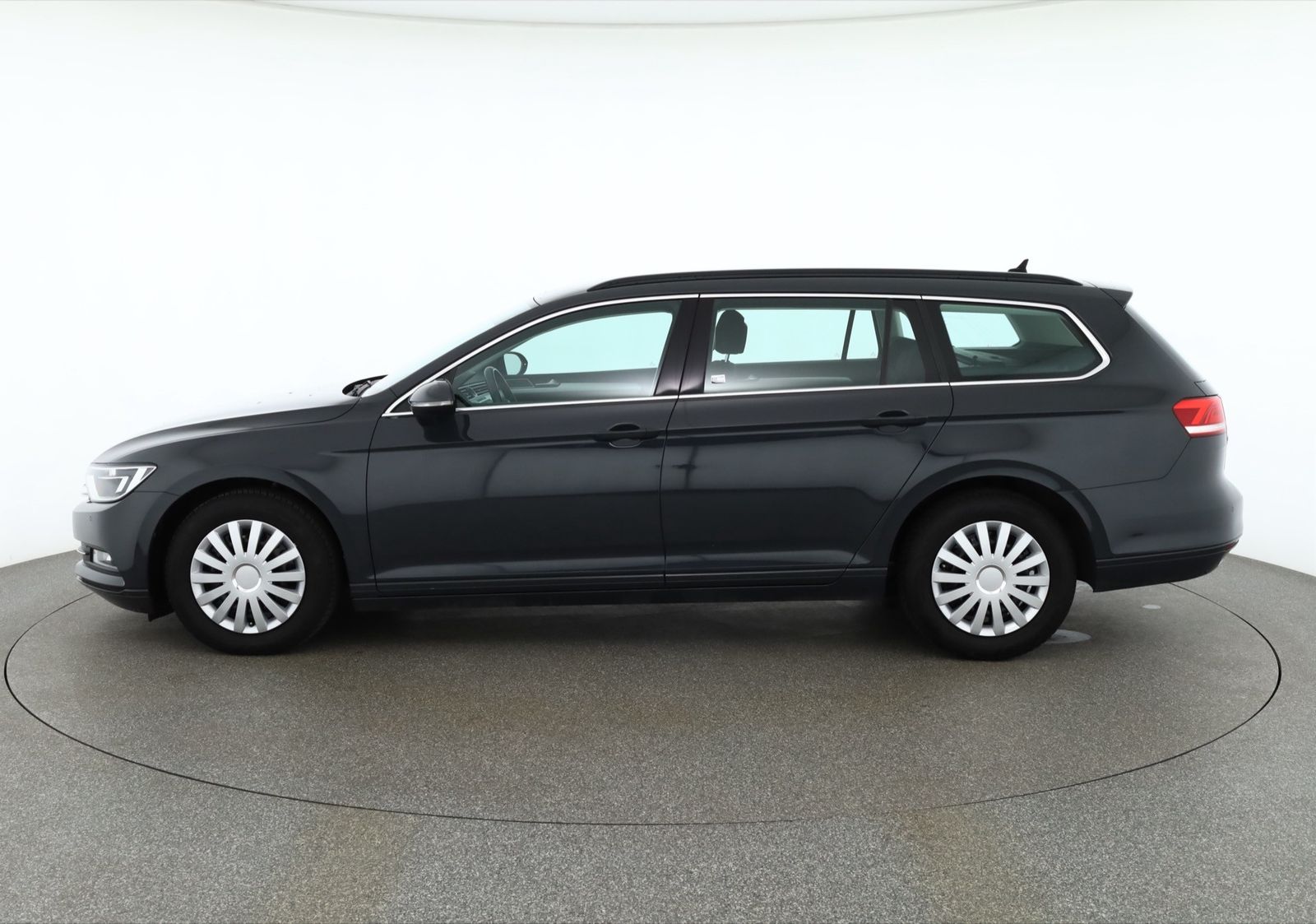 Volkswagen Passat Variant 1.6 TDI DSG Comfortline Kamera imagem 2