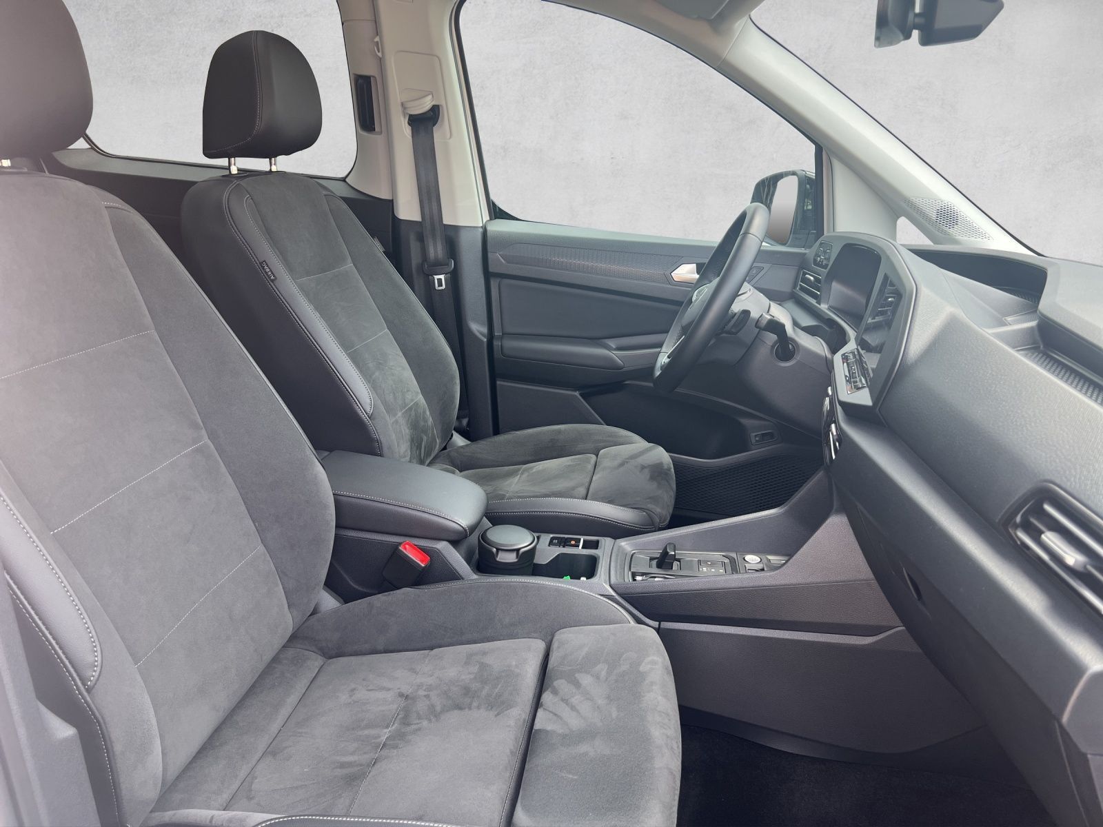 Caddy Maxi Life 7-Sitzer 1,5 l 85 kW eHy brid OP
