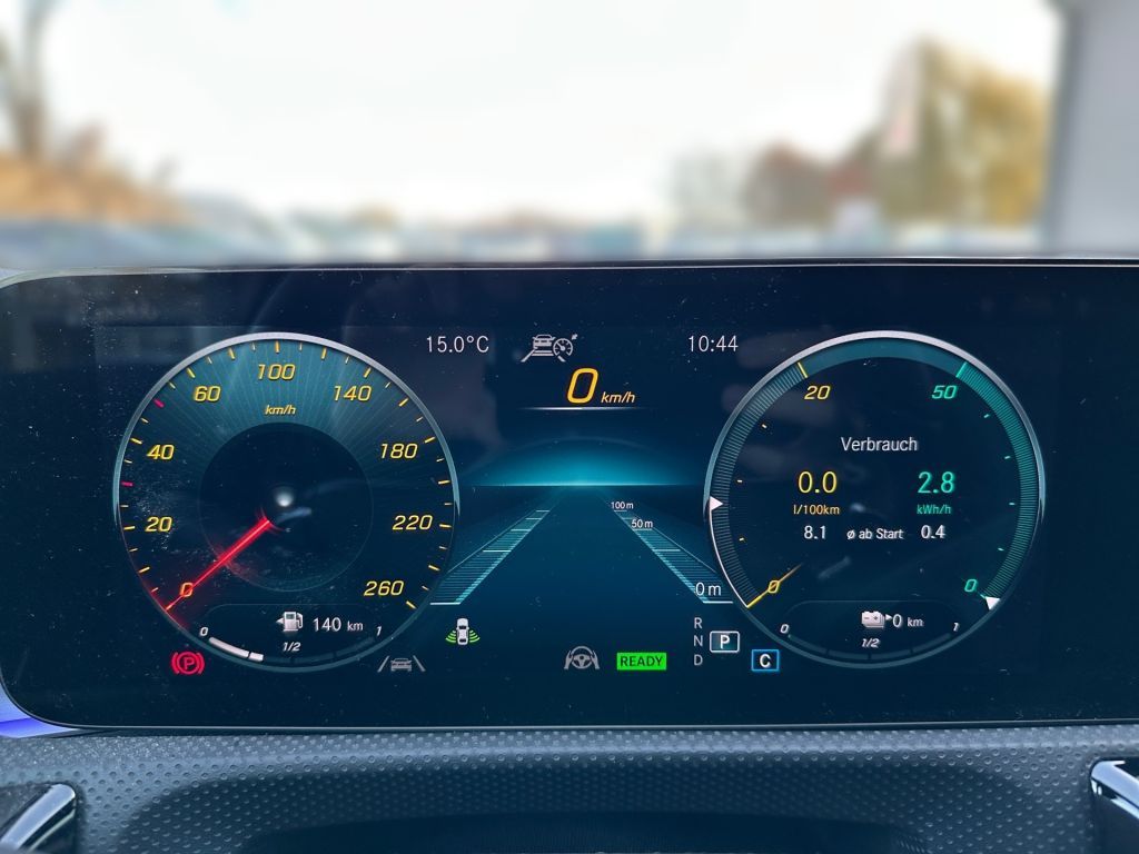 Mercedes-Benz A 250 e 8G-DCT AMG Line NAVI KAMERA 8 Fach berei – Bild 12
