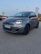 Fiat 500e Icon 42 kWh 116 PS | bis 320 km Reichw - Fiat 500e von privat
