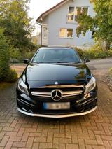 Mercedes-Benz Mercedes A 45 AMG 4-Matic 8-fach bereift - gebrauchte Mercedes-Benz A 45 AMG aus dem Jahr 2015