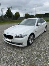BMW 535i - weiß  - BMW 535 aus 2012: 535i