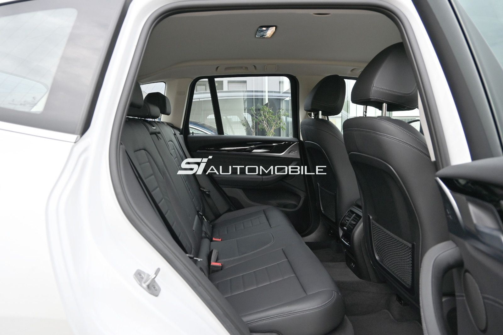 Fahrzeugabbildung BMW X3 xDr.30d °ACC°AHK°HUD°SITZKLIMA°STANDHEIZ°360°