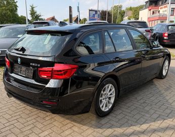 BMW 320 - 3