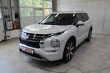 Mitsubishi Outlander 2.4L PHEV TOP - Mitsubishi Outlander mit Hybrid-Antrieb: Automatik