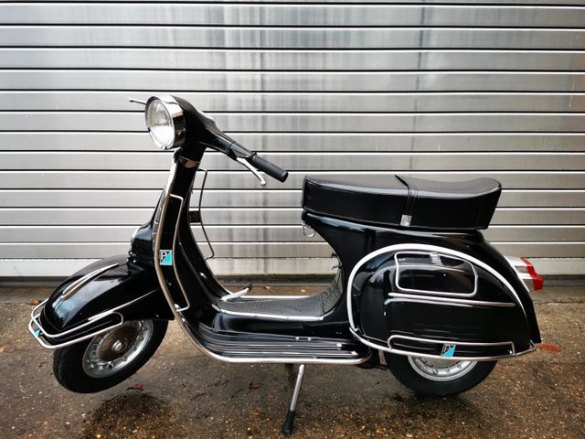 Vespa 150 Super VBC1T top restaurierter Zustand!