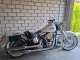 Harley-Davidson Heritage Deluxe FLSTN - Harley-Davidson Motorräder in Herne
